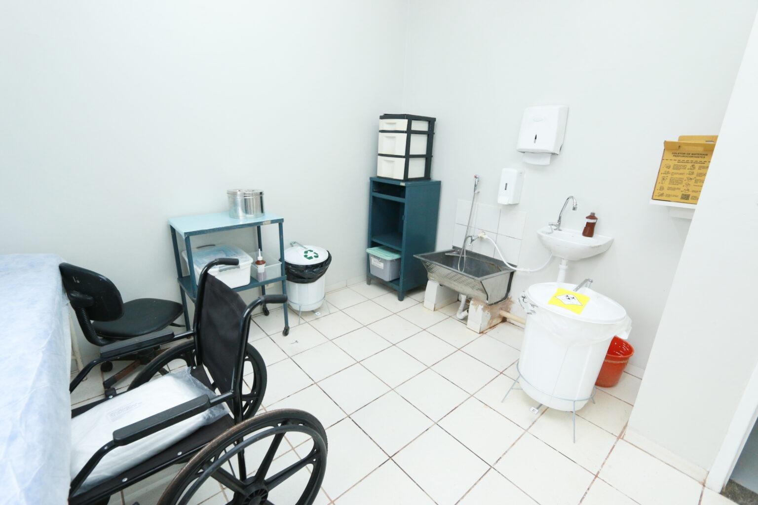 Prefeitura entrega revitalização da quinta unidade de saúde e beneficia mais de 10 mil pessoas da Vila Popular e região