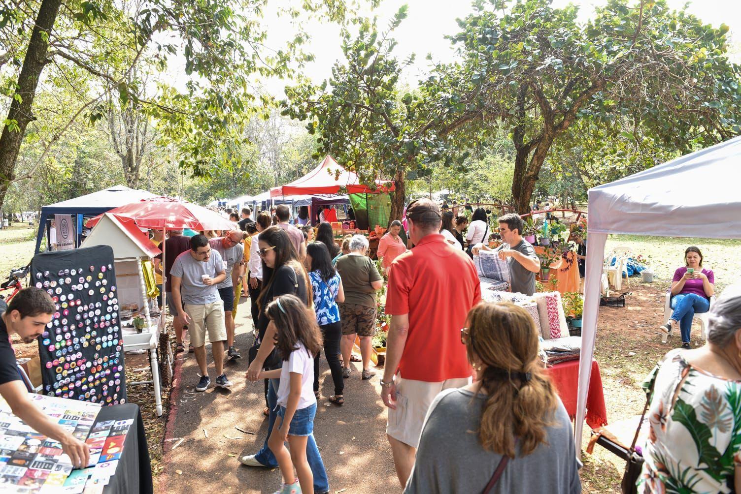 Com apoio da Prefeitura, Feira Bosque da Paz movimenta mais de R$ 7 milhões em um ano.