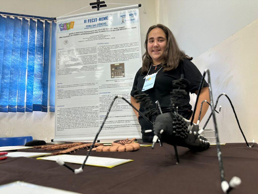 Feira de Ciências da REME reúne 104 projetos de 33 escolas municipais.