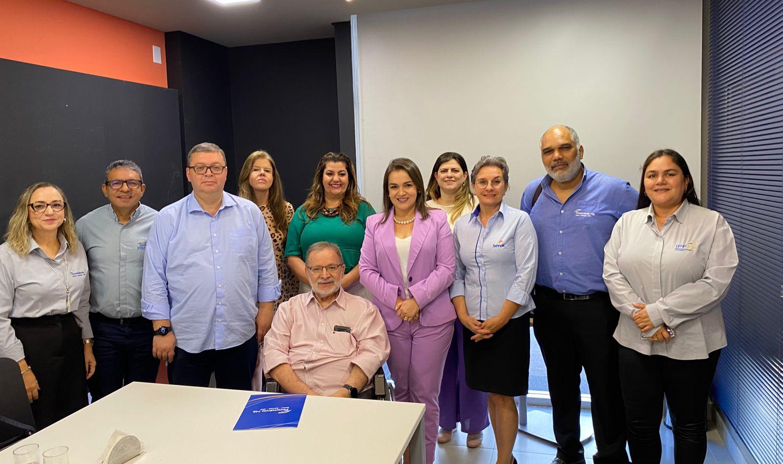 Representantes da Fecomércio se reúnem com prefeita Adriane Lopes para apresentar demandas do setor.