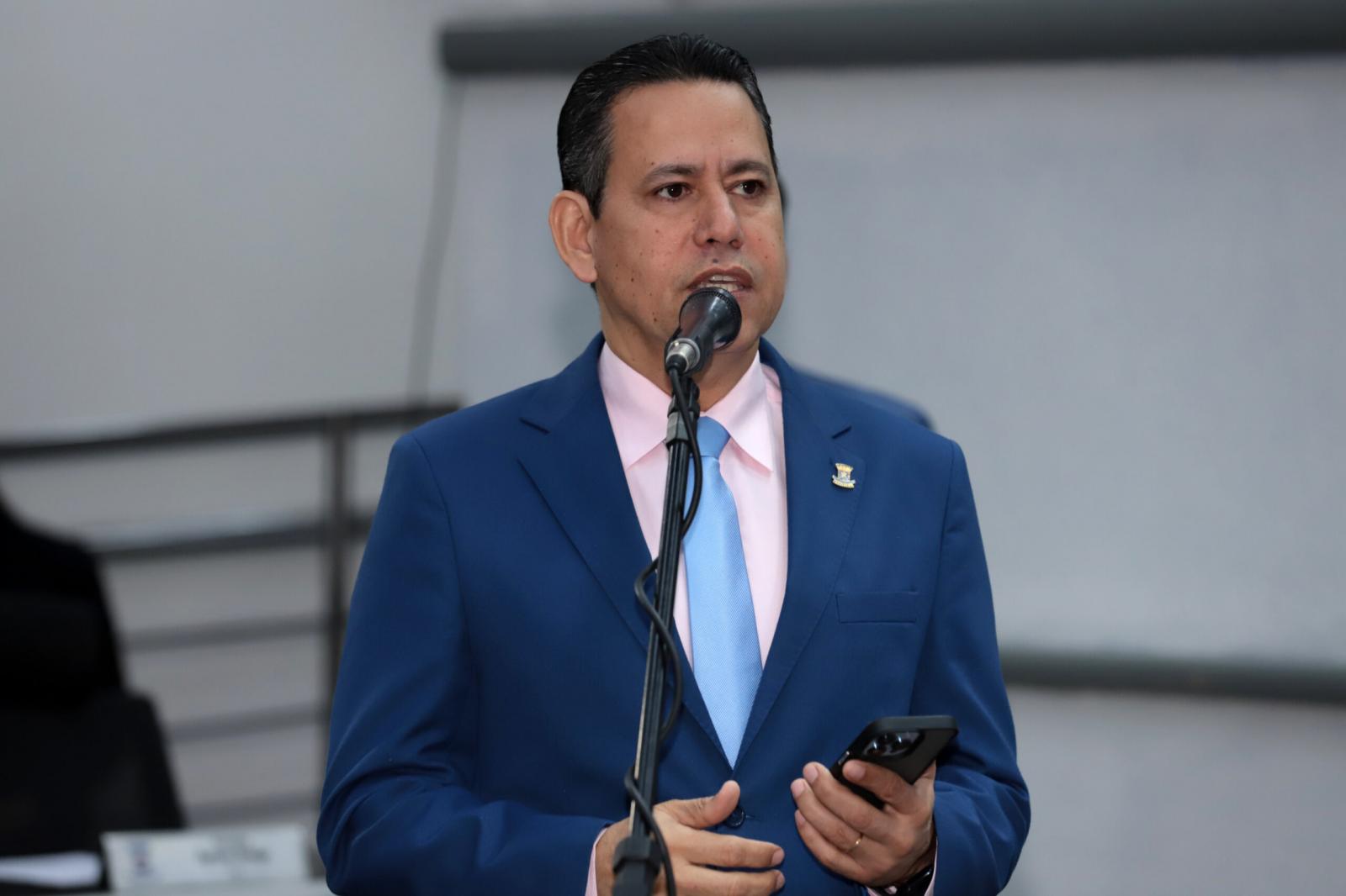 Vereador Clodoilson Pires indica melhorias para diversas regiões de Campo Grande.