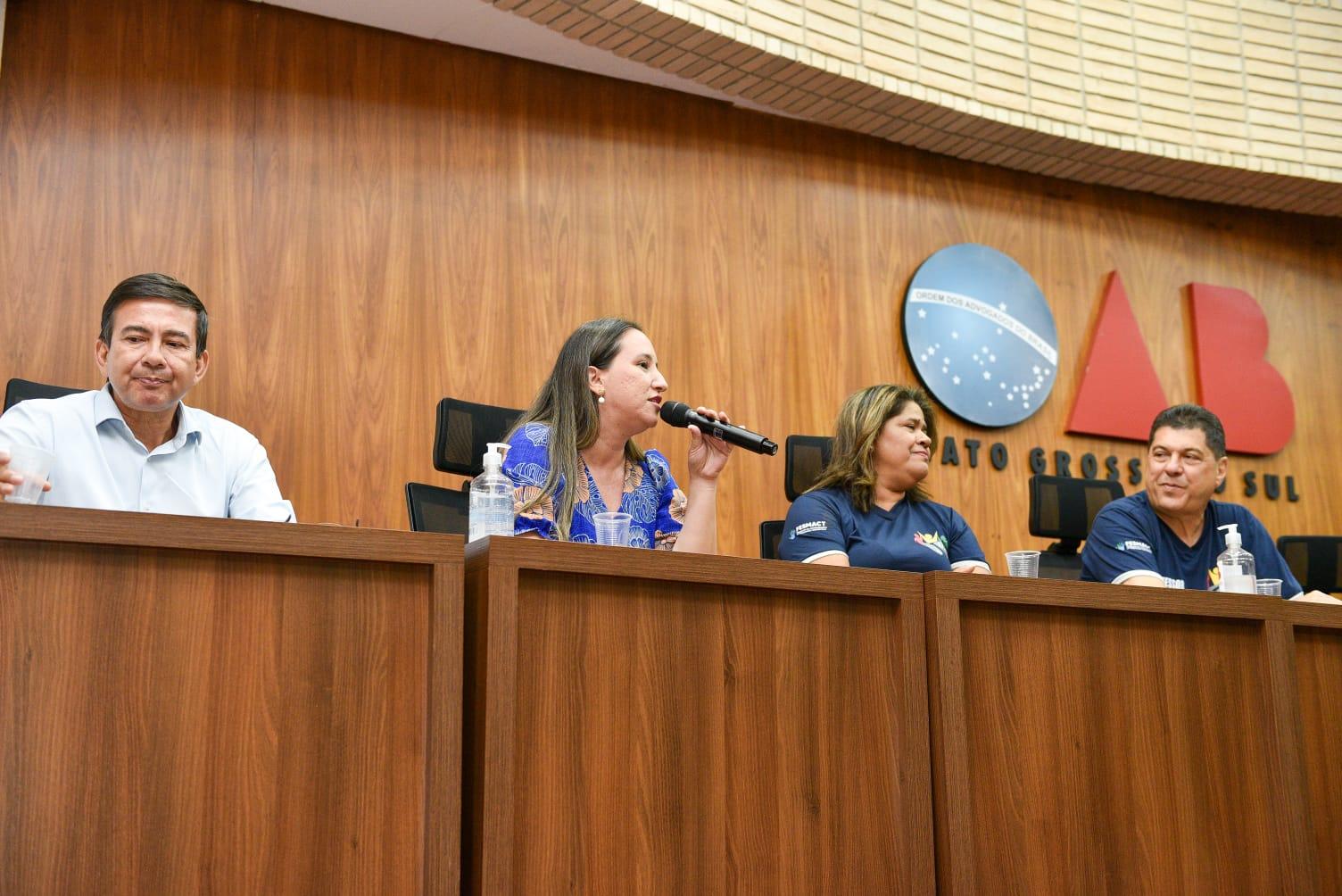 Superação marca a formatura de alunos da 5ª Turma de Coordenadores de Comunidades Terapêuticas. Superação marca a formatura de alunos da 5ª Turma de Coordenadores de Comunidades Terapêuticas.