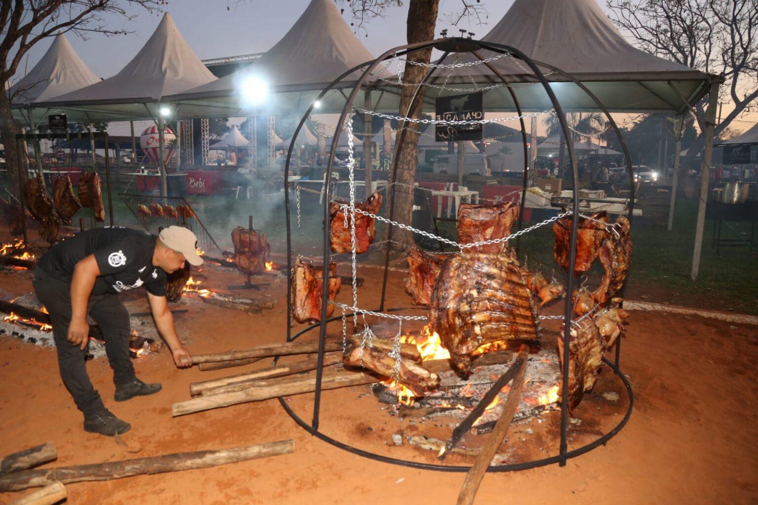 Produtores locais, chefs internacionais e mais de 30 mil pessoas devem passar pelo Festival da Carne.