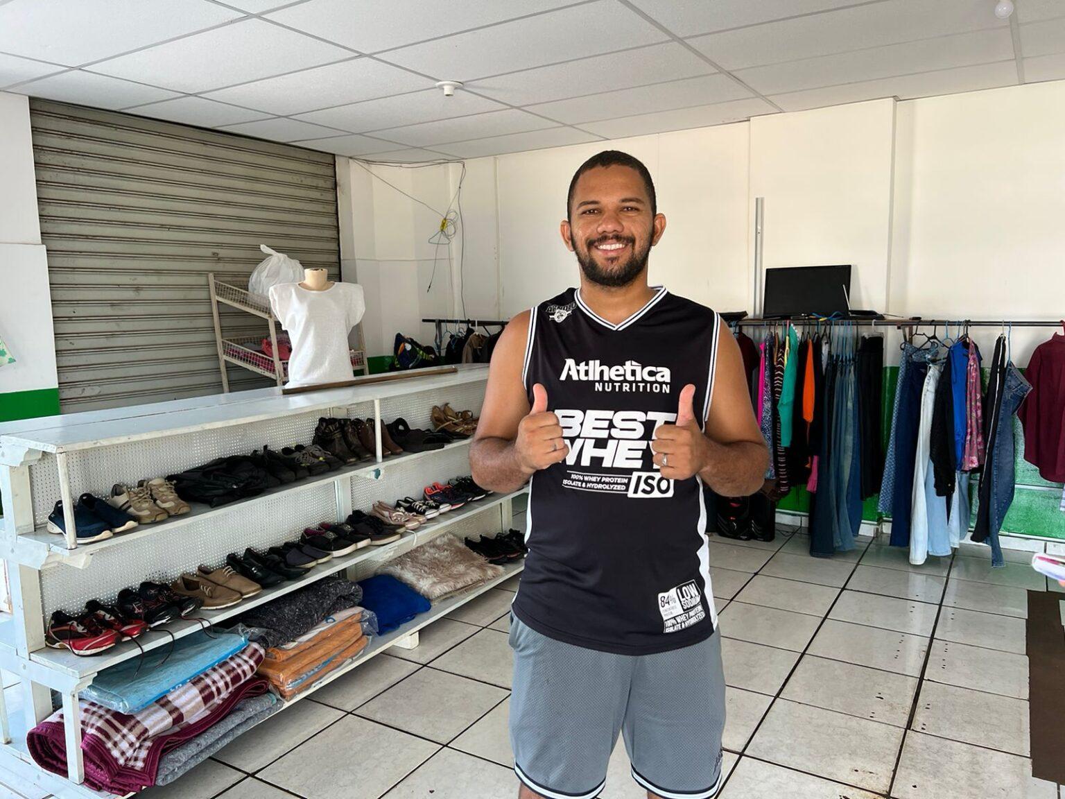 A prefeita Adriane Lopes instala base móvel da GCM para reforçar segurança na Região da antiga Rodoviária velha de Campo Grande. A prefeita Adriane Lopes instala base móvel da GCM para reforçar segurança na Região da antiga Rodoviária velha de Campo Grande.