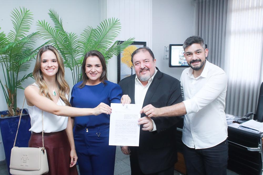 Prefeitura e OAB renovam cooperação técnica para trocar experiências em inovação.