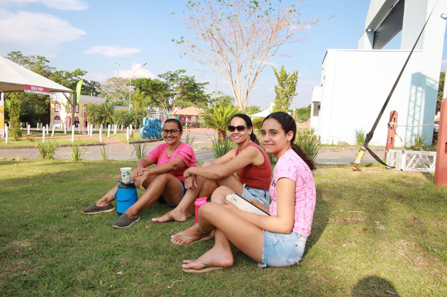 Milhares de famílias se preparam para um feriadão divertido na Vila Morena em Campo Grande. Milhares de famílias se preparam para um feriadão divertido na Vila Morena em Campo Grande.