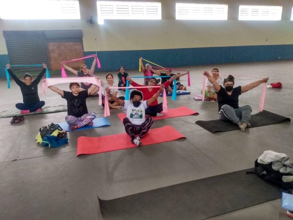 Programa Movimenta Campo Grande promove conscientização sobre o câncer de mama no Outubro Rosa.