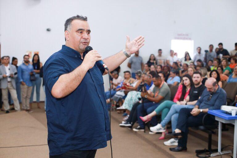 Prefeitura de Campo Grande sanciona reajuste no salário dos professores e anuncia eleição de diretores das Emeis. Prefeitura de Campo Grande sanciona reajuste no salário dos professores e anuncia eleição de diretores das Emeis.