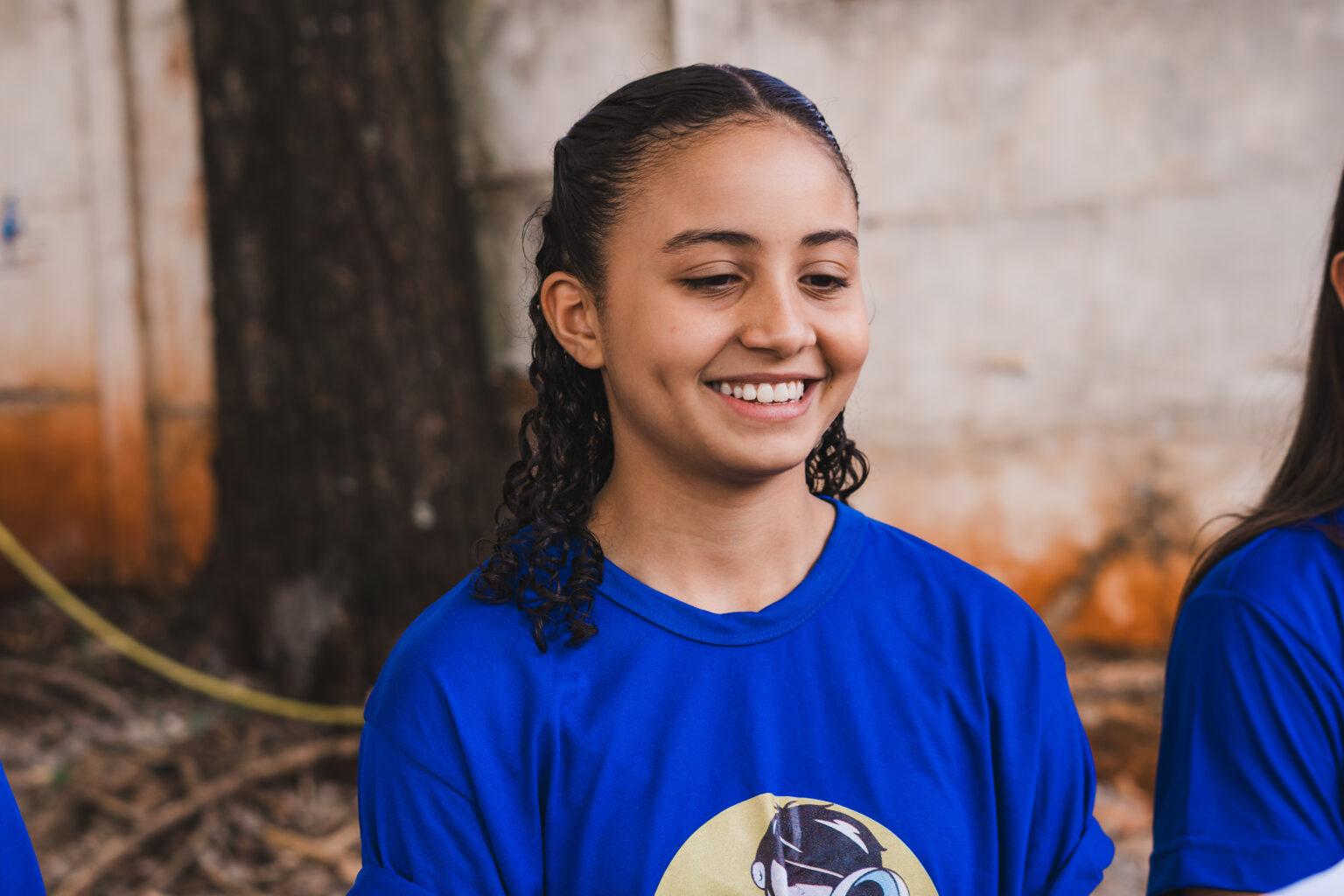 Feito com doações da comunidade, parquinho com acessibilidade é construído em projeto do Controlador Jovem.