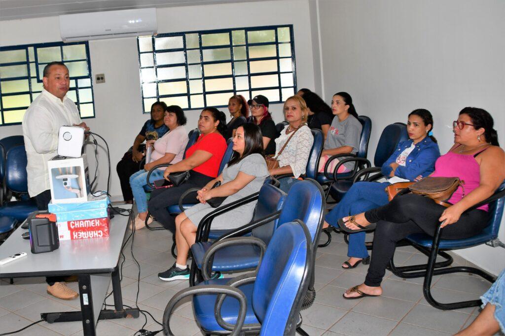 A Secretaria Municipal de inovação, Desenvolvimento Econômico e Agronegócio da Prefeitura leva técnicas de empreendedorismo para bairros e distritos de Campo Grande. A Secretaria Municipal de inovação, Desenvolvimento Econômico e Agronegócio da Prefeitura leva técnicas de empreendedorismo para bairros e distritos de Campo Grande.