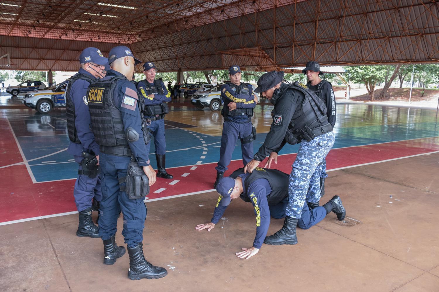 Prefeitura de Campo Grande investe na Segurança Pública e melhora resultados com câmeras de videomonitoramento e reforço nas rondas escolares. Prefeitura de Campo Grande investe na Segurança Pública e melhora resultados com câmeras de videomonitoramento e reforço nas rondas escolares.