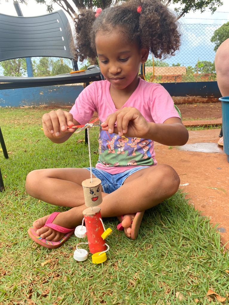 CC Itamaracá resgata brincadeiras antigas e promove a conscientização ambiental.