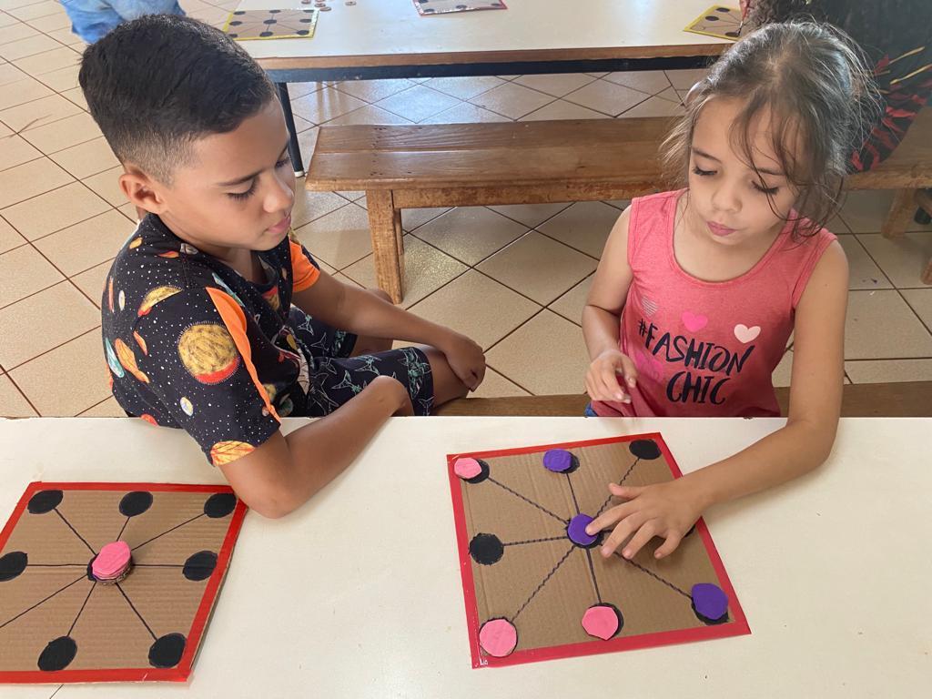 CC Itamaracá resgata brincadeiras antigas e promove a conscientização ambiental.