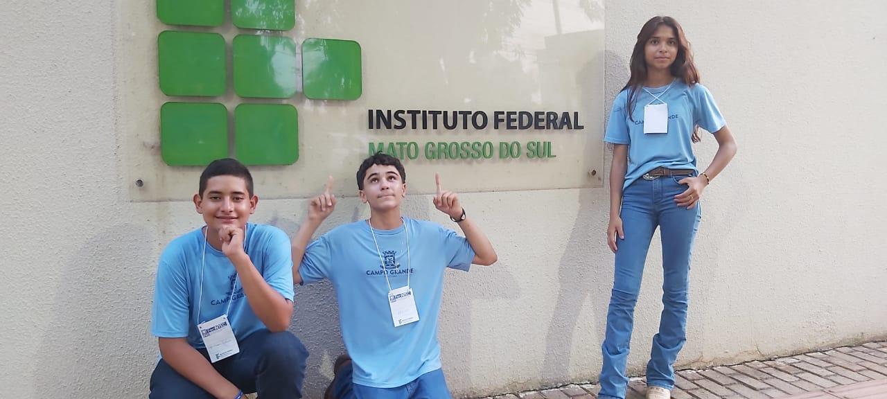 Escola do campo da Reme ganha premiações em feiras com projeto sobre energia elétrica.