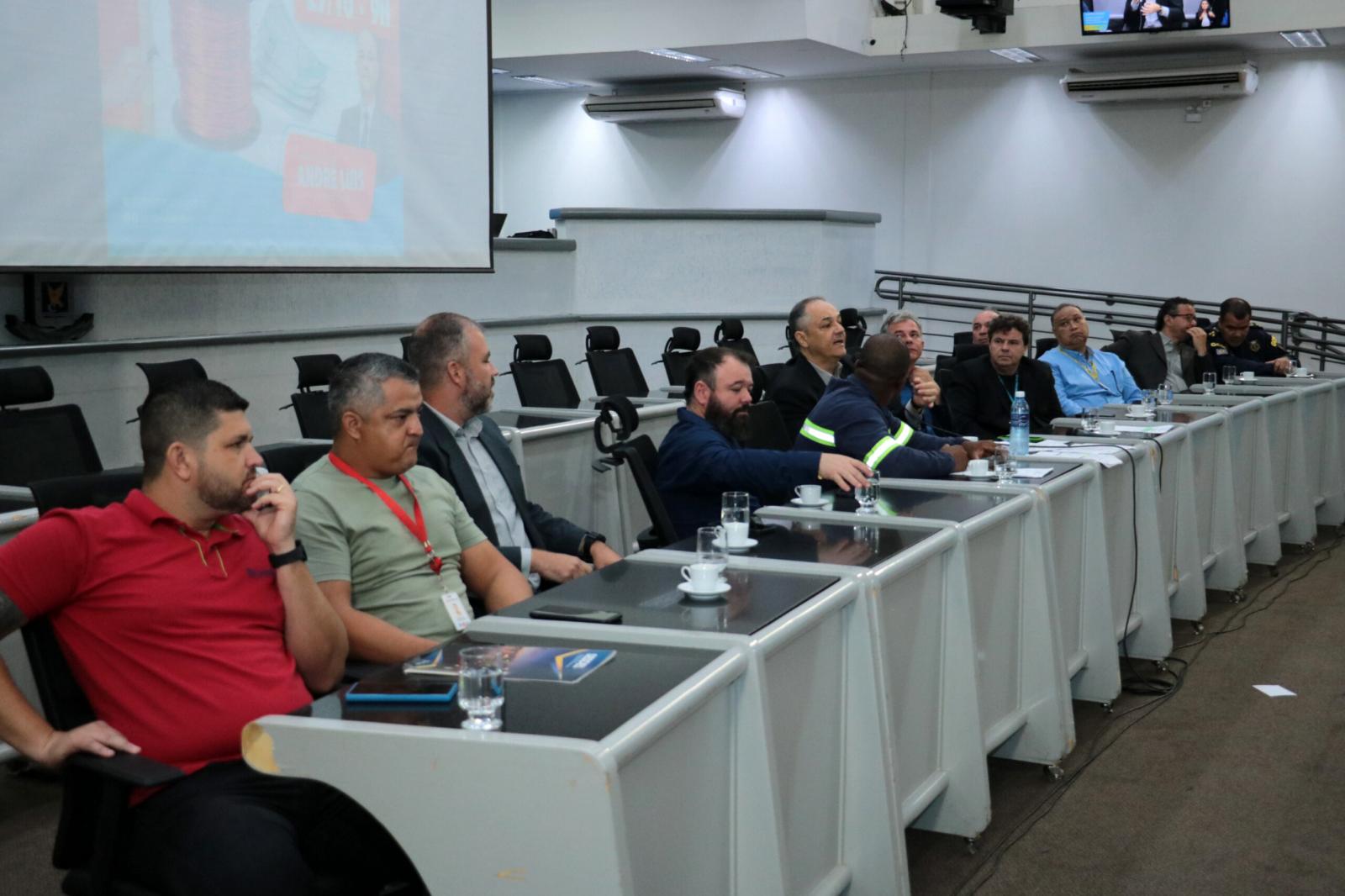 Furto de fios de cobre é tema de debate na Câmara de Vereadores.
