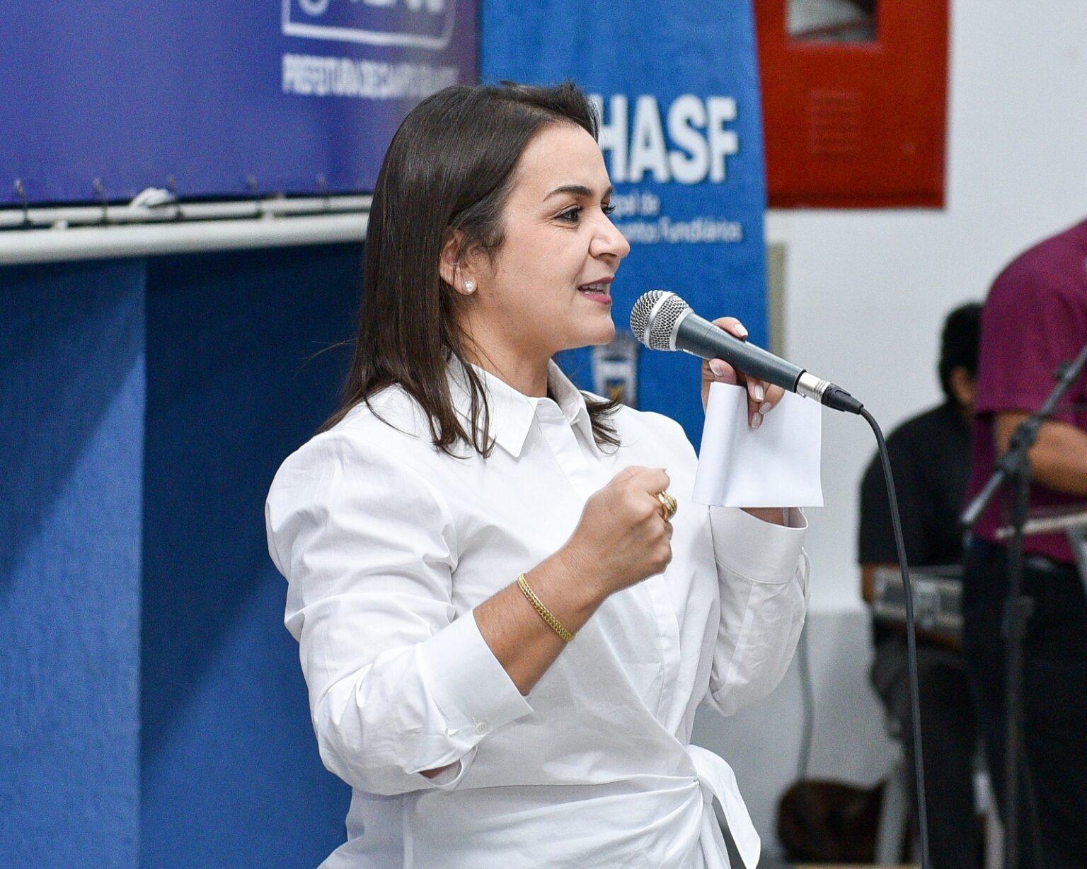 Prefeita Adriane Lopes  concede benefício a 131 famílias da Capital para conquistar a casa própria.