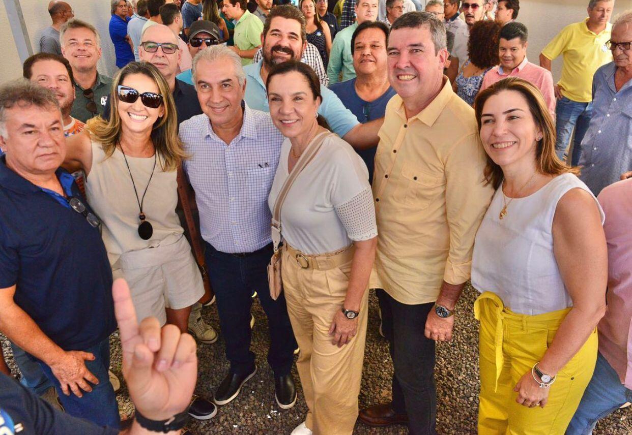 PSDB convence prefeito do PP e chega a 52 prefeitos em Mato Grosso do Su; confira o novo quadro. PSDB convence prefeito do PP e chega a 52 prefeitos em Mato Grosso do Su; confira o novo quadro.