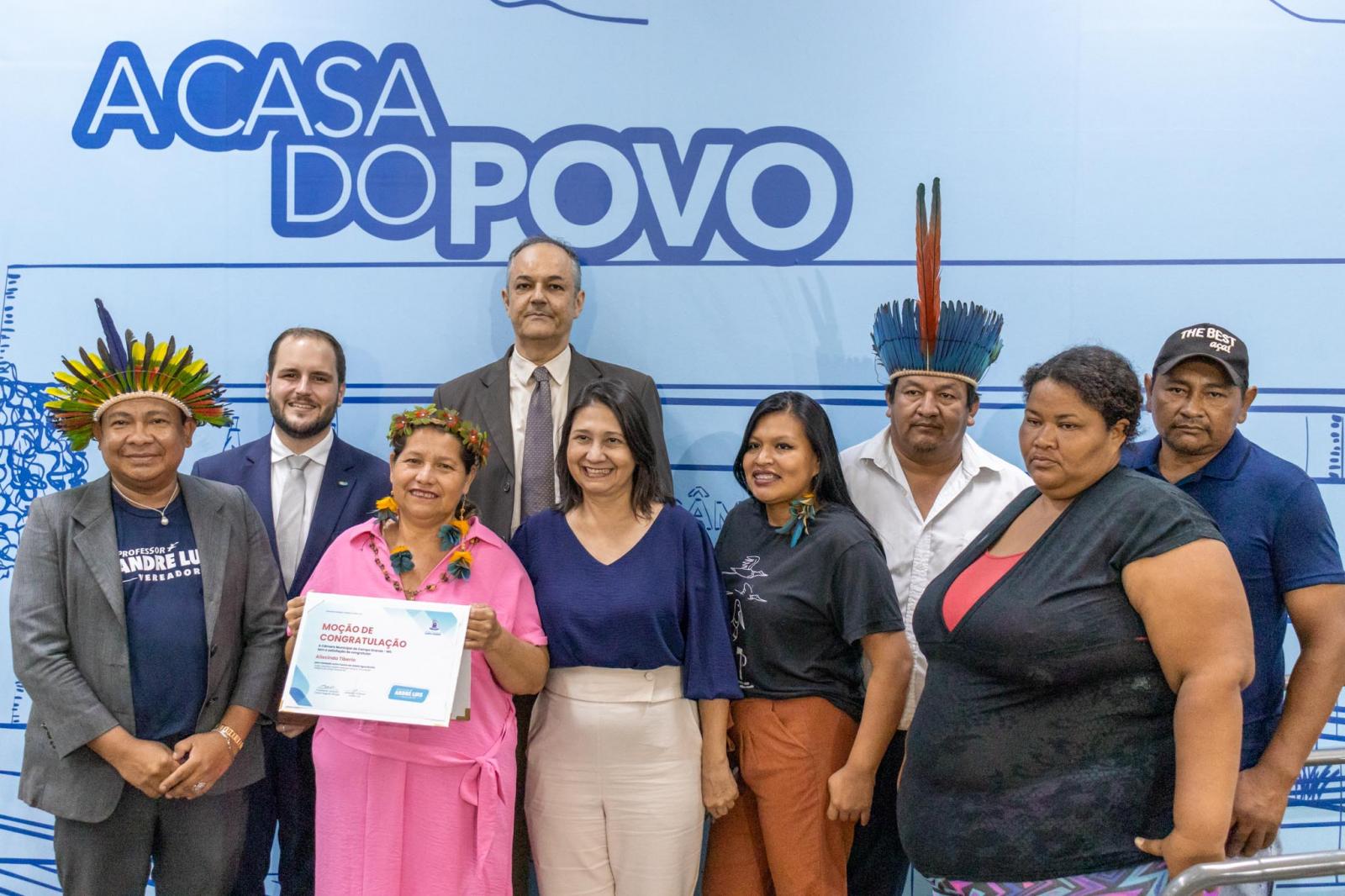 Vereador Professor André Luis faz Moção de Congratulação para Alicinda Tibério por sua reeleição como Cacica da Aldeia Água Bonita. 