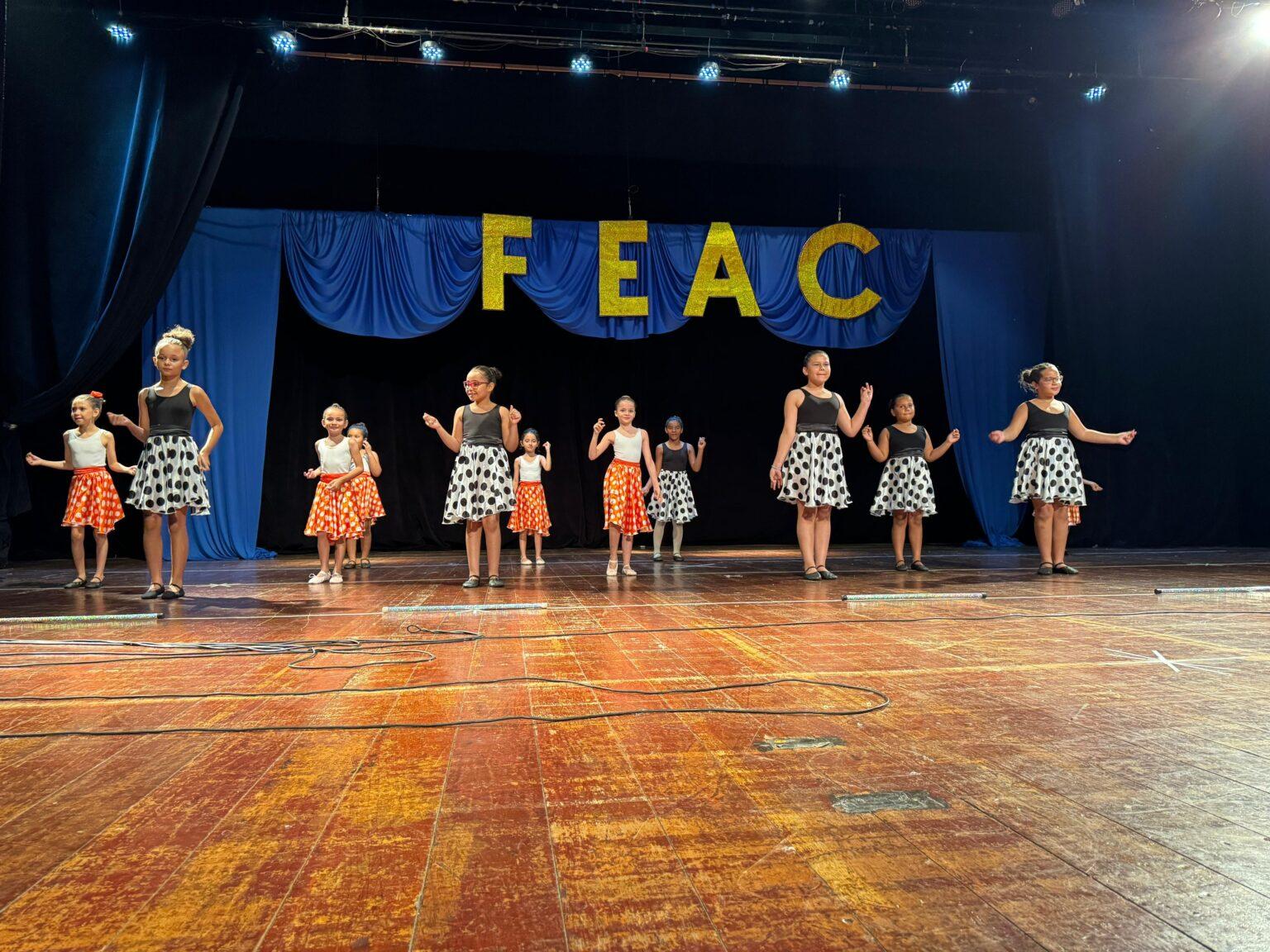 Festival reúne dança, teatro, música e circo para quase 4 mil alunos da Reme.