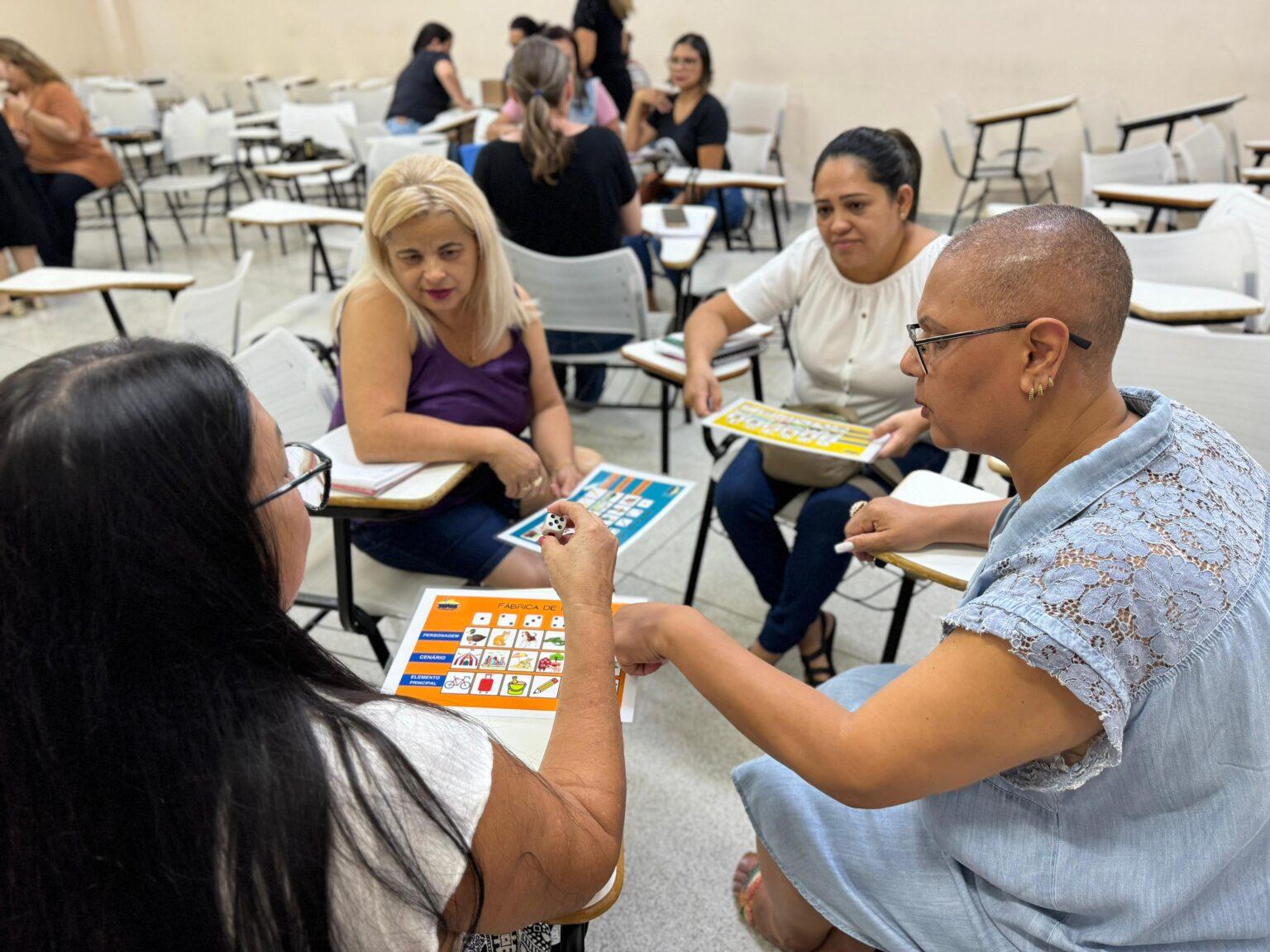 Com tema em produção e reunião textual, professores participam de 3º encontro do Gepar.