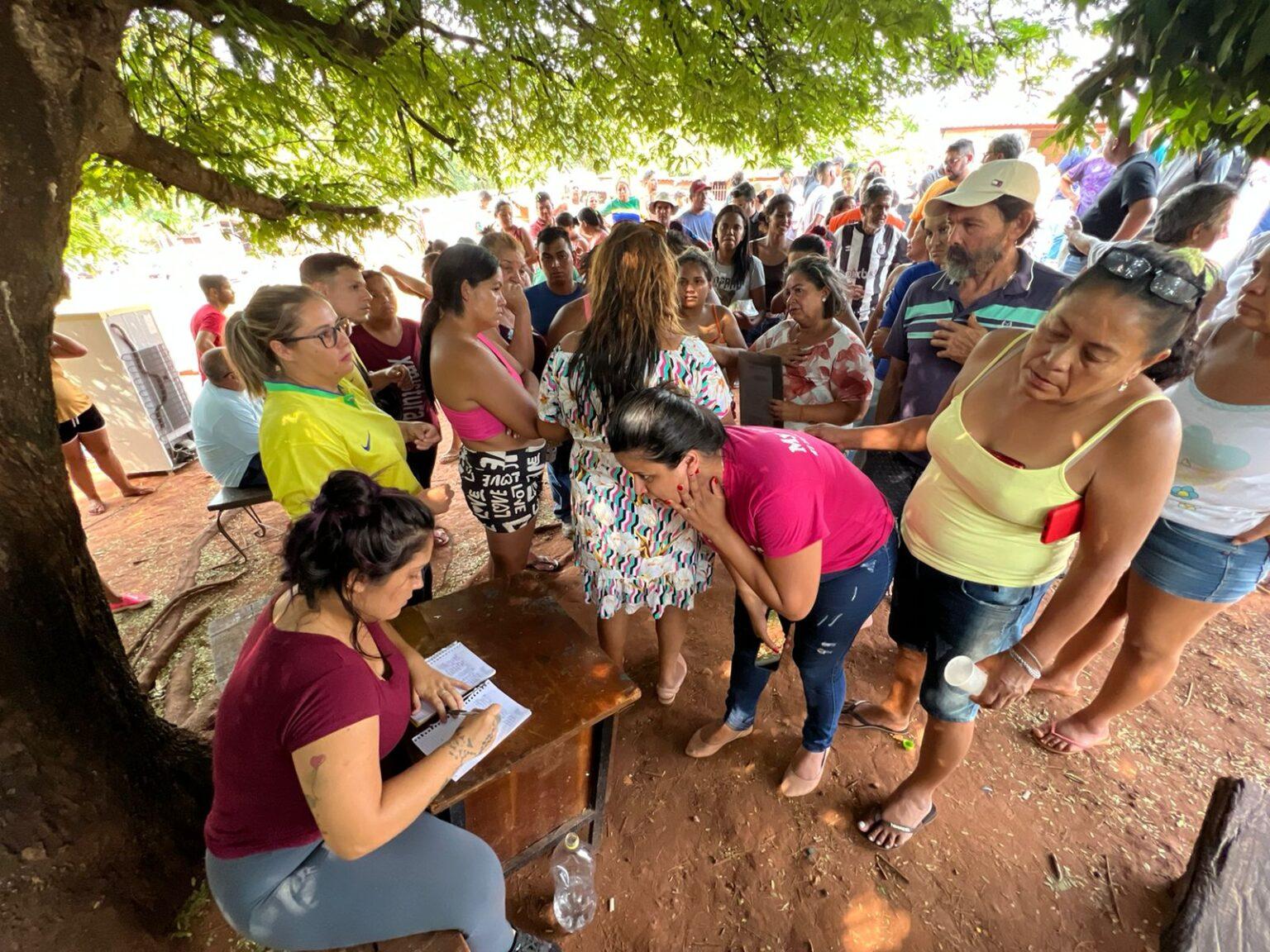 Prefeitura age rapidamente para atender famílias que tiveram moradias atingidas por incêndio no Mandela.