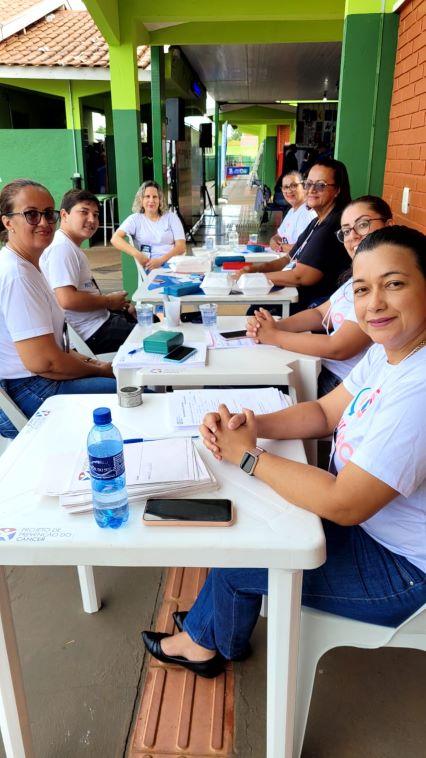 Agems vai para perto da comunidade e garante atendimento a cerca de 3 mil pessoas. Agems vai para perto da comunidade e garante atendimento a cerca de 3 mil pessoas.