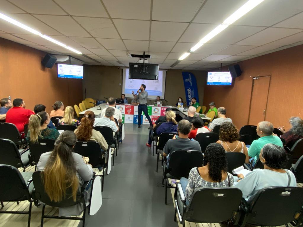 Reuniões públicas para a revisão da Lei do Silêncio atingem o objetivo com centenas de cidadãos participando do debate.