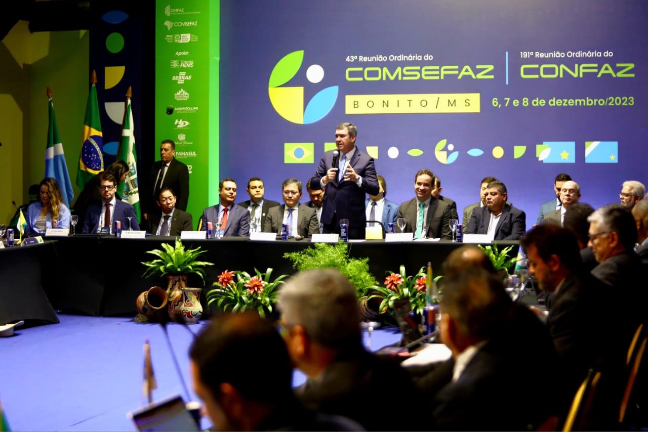 No Confaz, Governo e setor produtivo expõem os avanços de Mato Grosso do Sul. No Confaz, Governo e setor produtivo expõem os avanços de Mato Grosso do Sul.