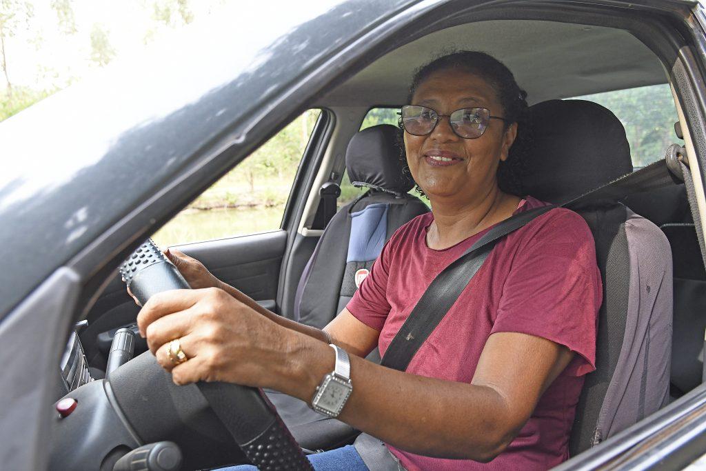 Sonho realizado: aos 53 anos, pescadora profissional consegue CNH com apoio do Governo de MS. Sonho realizado: aos 53 anos, pescadora profissional consegue CNH com apoio do Governo de MS.
