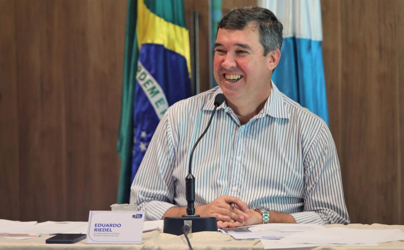 Gestão de Eduardo Riedel é aprovada por 81%, diz pesquisa Ranking. Gestão de Eduardo Riedel é aprovada por 81%, diz pesquisa Ranking.