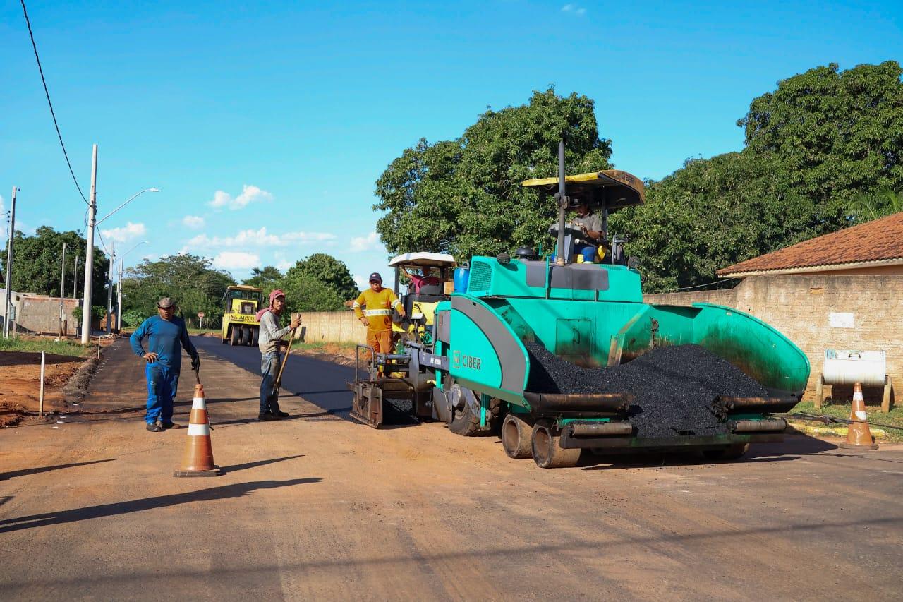 Governo de MS investe R$ 28 mi em Santa Rita do Pardo, entrega anel viário e nova delegacia da Polícia Civil. Governo de MS investe R$ 28 mi em Santa Rita do Pardo, entrega anel viário e nova delegacia da Polícia Civil.