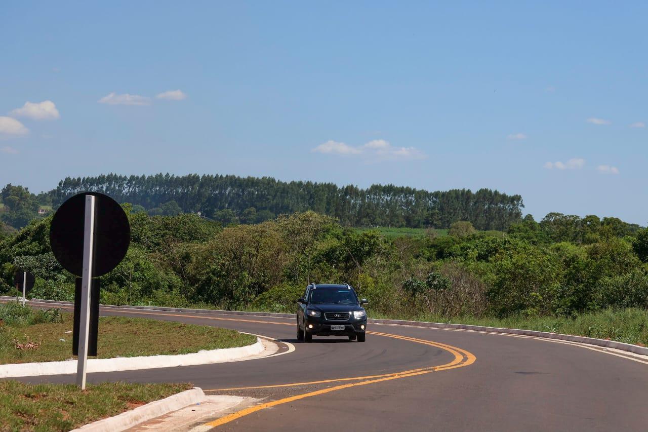 Governo de MS investe R$ 28 mi em Santa Rita do Pardo, entrega anel viário e nova delegacia da Polícia Civil. Governo de MS investe R$ 28 mi em Santa Rita do Pardo, entrega anel viário e nova delegacia da Polícia Civil.