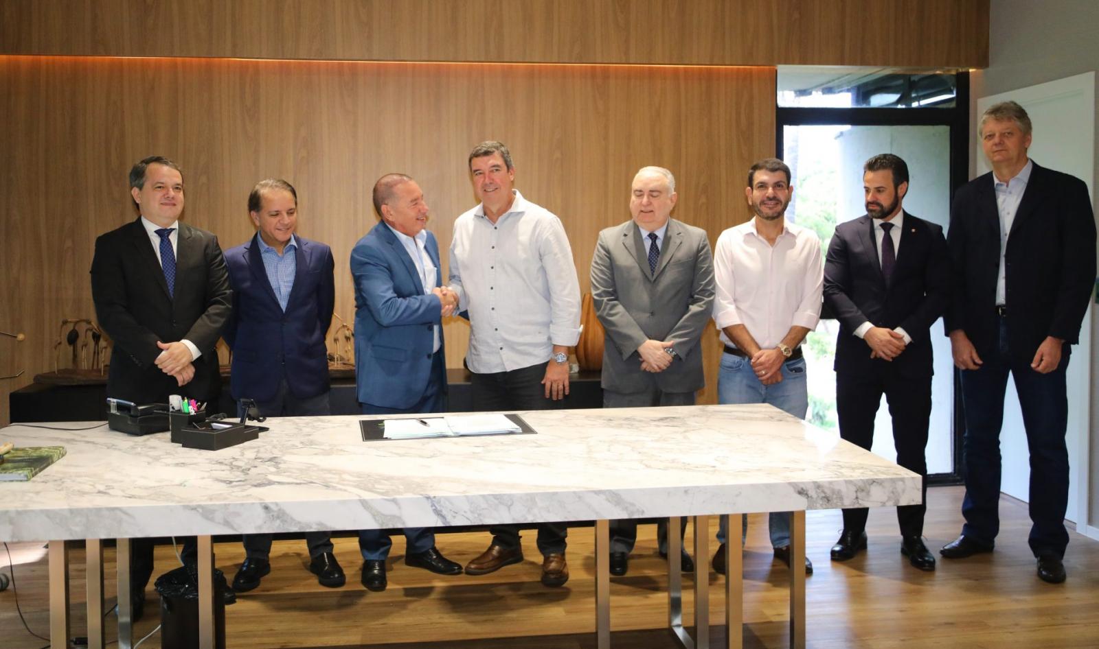 Gerson Claro assume MS como governador em exercício até dia 1° de janeiro de 2024.  Gerson Claro assume MS como governador em exercício até dia 1° de janeiro de 2024.