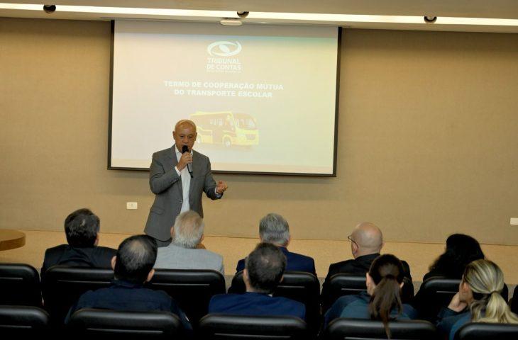 Agems firma compromisso com foco na qualidade do transporte escolar em MS. Agems firma compromisso com foco na qualidade do transporte escolar em MS.