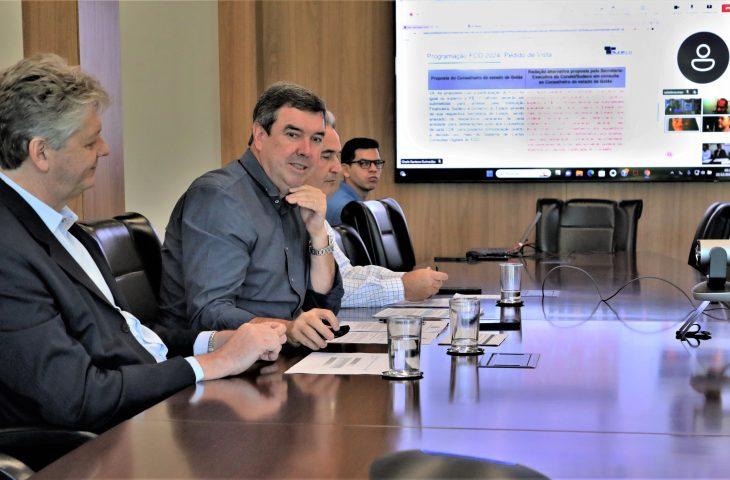 Condel/Sudeco define aumento de 16% para FCO e MS terá R$ 2,410 bilhões para novos investimentos em 2024. Condel/Sudeco define aumento de 16% para FCO e MS terá R$ 2,410 bilhões para novos investimentos em 2024.