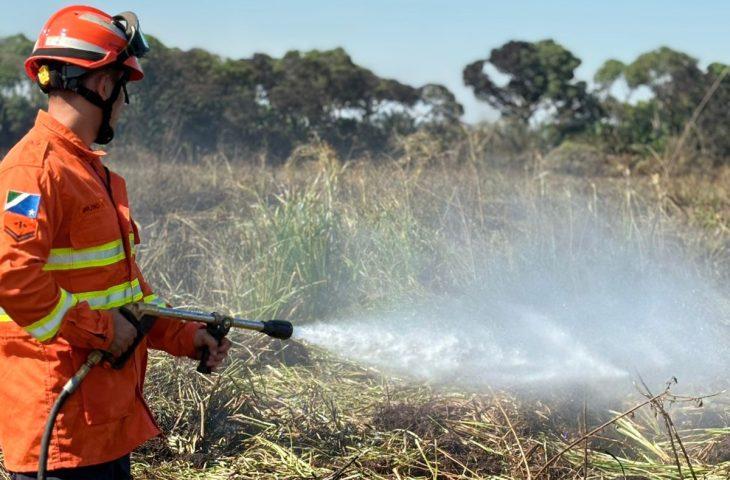 Governo do Estado mantém combate a incêndios no Pantanal com apoio de tecnologia e equipamentos. Governo do Estado mantém combate a incêndios no Pantanal com apoio de tecnologia e equipamentos.
