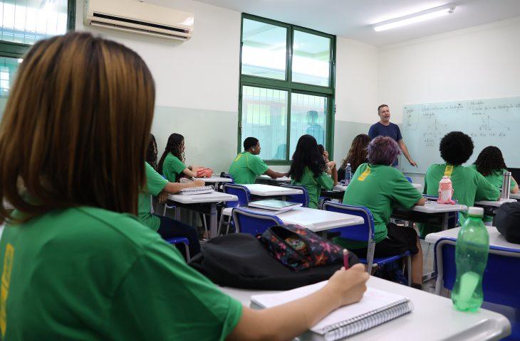 Pré-matrícula da Rede Estadual de Ensino de MS pode ser realizada até 4 de janeiro. Pré-matrícula da Rede Estadual de Ensino de MS pode ser realizada até 4 de janeiro.