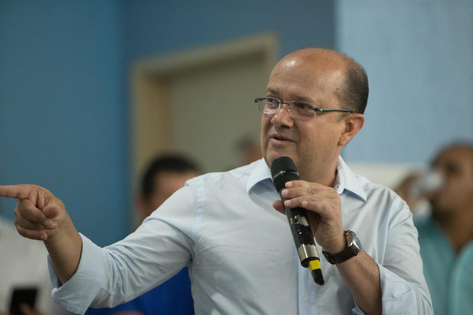 Barbosinha inaugura sistema para segurança hídrica e abastecimento e anuncia reformas em 4 escolas. Barbosinha inaugura sistema para segurança hídrica e abastecimento e anuncia reformas em 4 escolas.