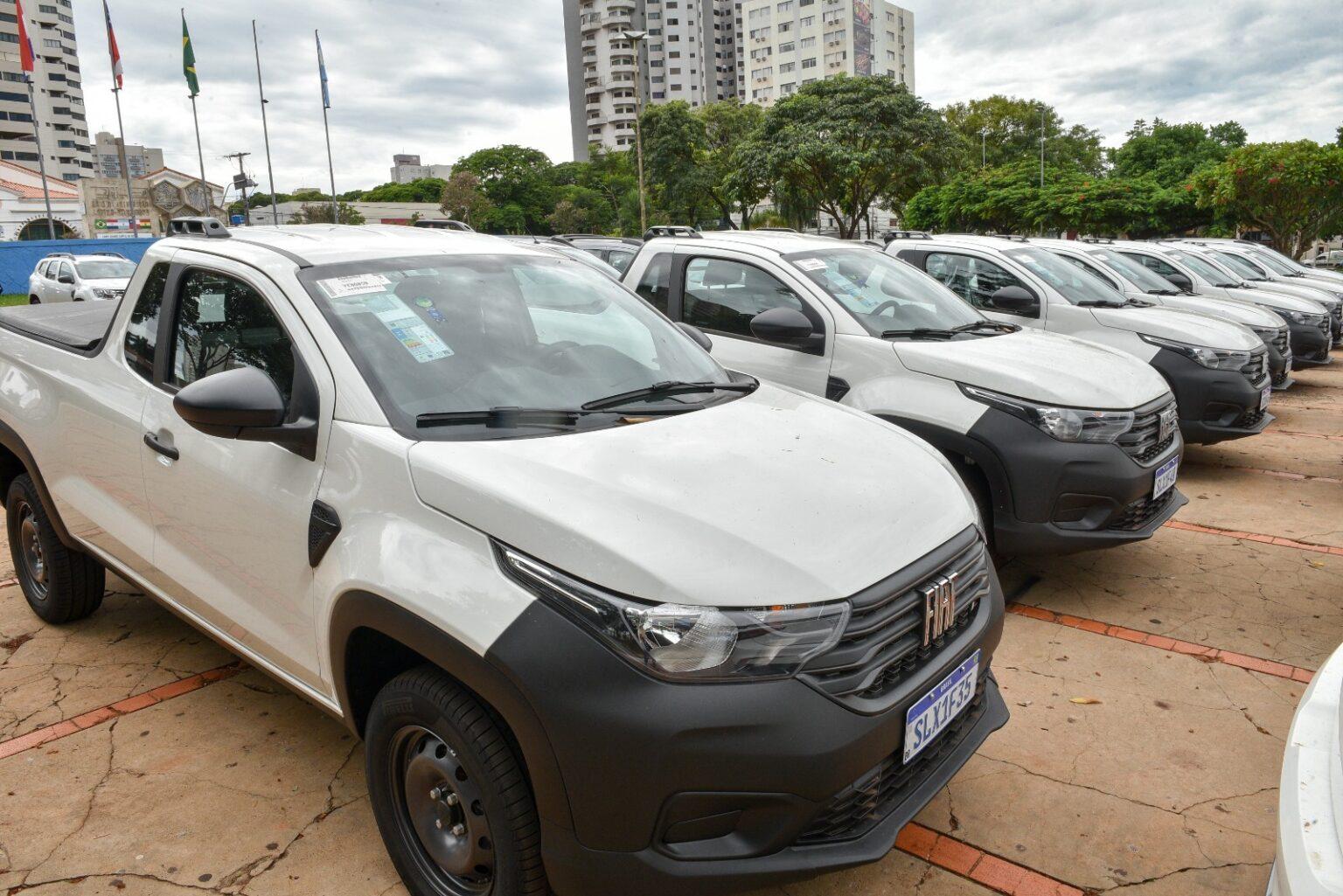 Prefeitura de Campo Grande investe em nova frota, alavancando eficiência e economia.