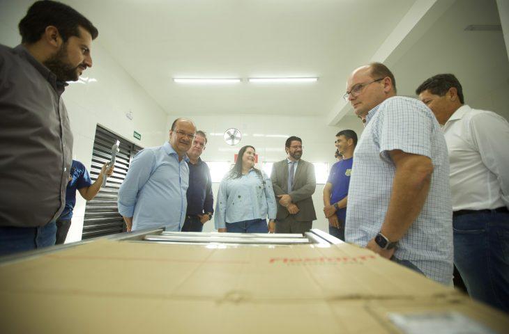 Em Naviraí, Governo de MS entrega Núcleo Regional de Medicina e anuncia ampliação do aeroporto. Em Naviraí, Governo de MS entrega Núcleo Regional de Medicina e anuncia ampliação do aeroporto.