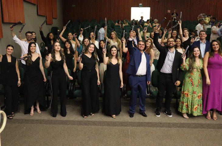 Hospital Regional de Mato Grosso do Sul realiza formatura de novos médicos especialistas. Hospital Regional de Mato Grosso do Sul realiza formatura de novos médicos especialistas.