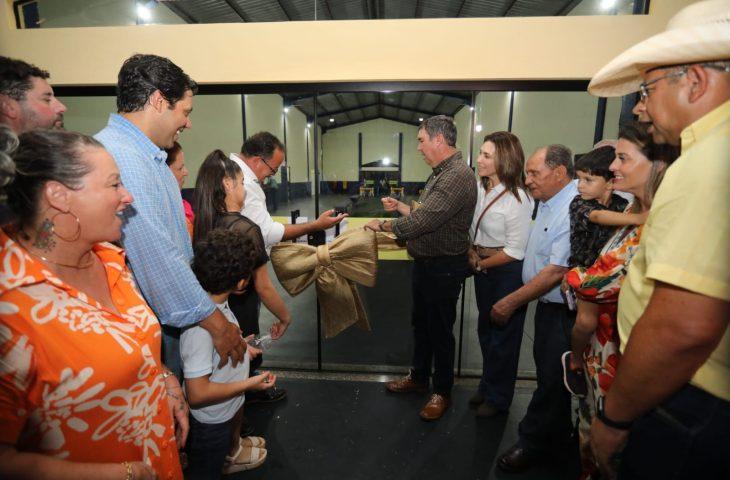 Na inauguração de escola com apoio do Governo, obra na MS-289 é anunciada em Amambai. Na inauguração de escola com apoio do Governo, obra na MS-289 é anunciada em Amambai.