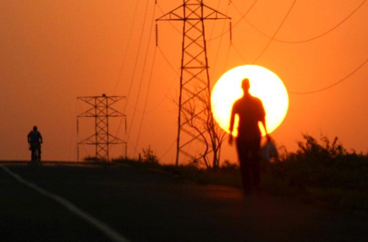 Terça-feira segue com temperaturas altas e chuvas pontuais em Mato Grosso do Sul. Terça-feira segue com temperaturas altas e chuvas pontuais em Mato Grosso do Sul.