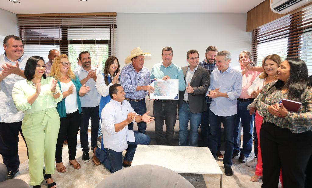 Governo vai promover obras de pavimentação em rodovias e nos bairros de Três Lagoas. Governo vai promover obras de pavimentação em rodovias e nos bairros de Três Lagoas.