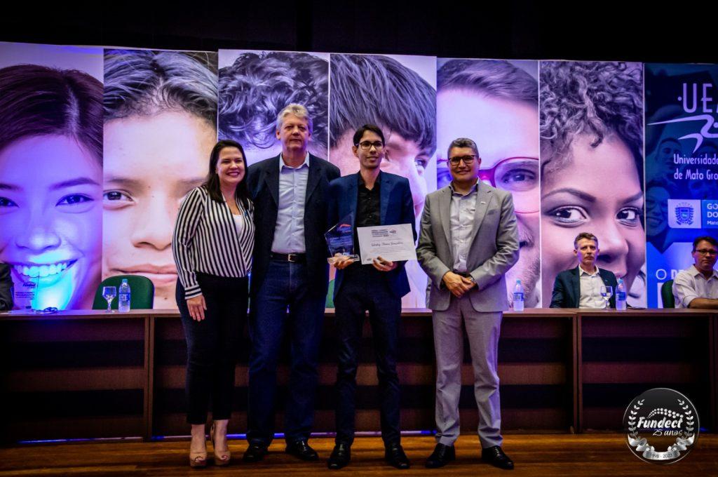 Vencedores do Prêmio Fundect Pesquisador Sul-Mato-Grossense são finalistas em premiação nacional. Vencedores do Prêmio Fundect Pesquisador Sul-Mato-Grossense são finalistas em premiação nacional.