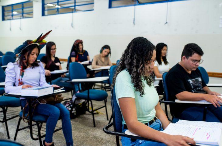 Começa hoje prazo de inscrições para programa do Governo de MS que paga salário mínimo para estudantes. Começa hoje prazo de inscrições para programa do Governo de MS que paga salário mínimo para estudantes.