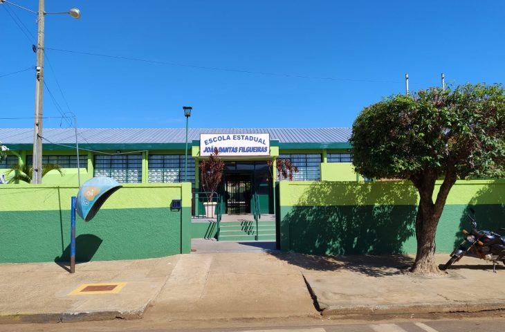 Governo investe R$ 9,7 milhões em reforma e ampliação de escolas em Três Lagoas e Dourados. Governo investe R$ 9,7 milhões em reforma e ampliação de escolas em Três Lagoas e Dourados.