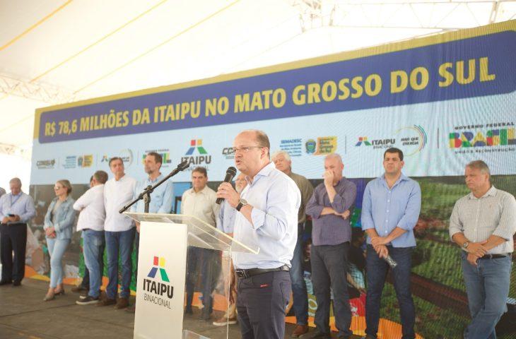 MS recebe R$ 22 milhões em máquinas de contrapartida com Itaipu Binacional.
