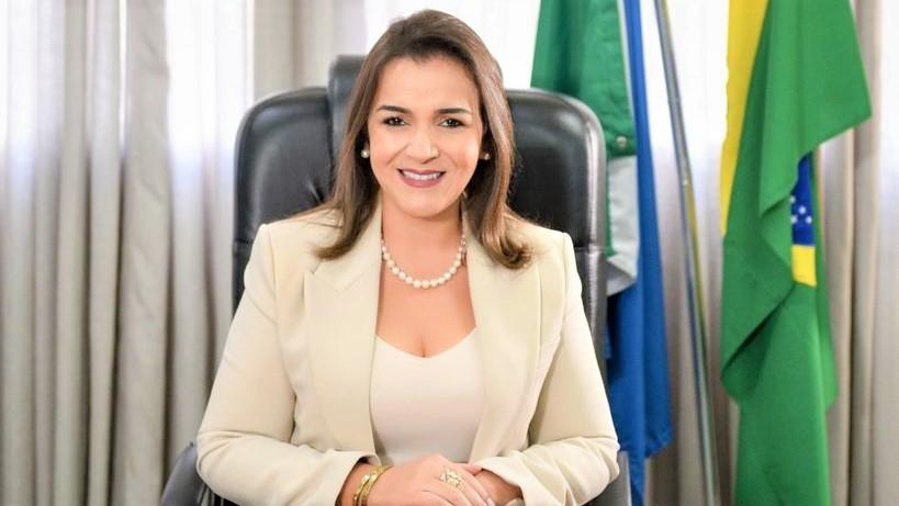 Pesquisa aponta avaliação da gestão de Adriane Lopes: boa para 35% e ruim para 21%. Pesquisa aponta avaliação da gestão de Adriane Lopes: boa para 35% e ruim para 21%.