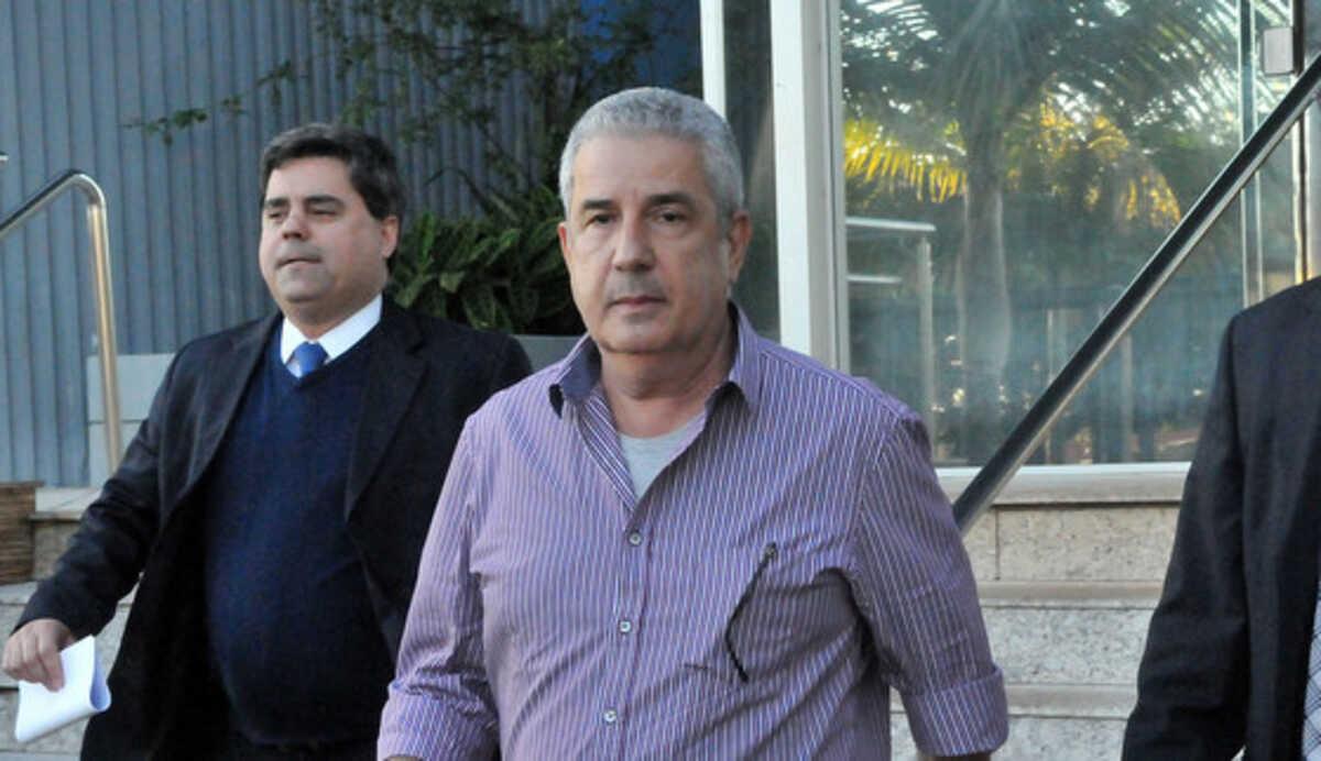 Com mais de 70 anos, André e Amorim começam a ver crimes prescreverem na Lama Asfáltica. Com mais de 70 anos, André e Amorim começam a ver crimes prescreverem na Lama Asfáltica.